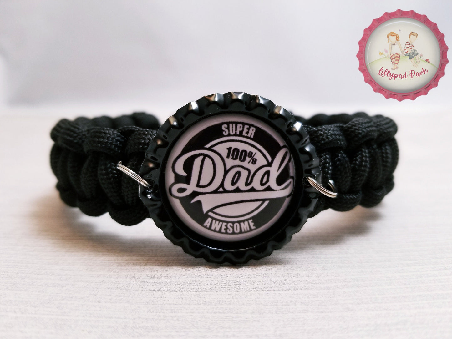 Super Awesome Dad Paracord Bracelet