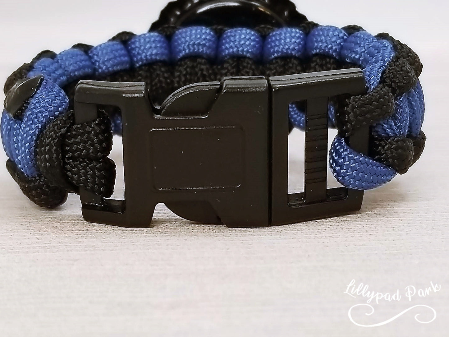Soccer paracord bracelet