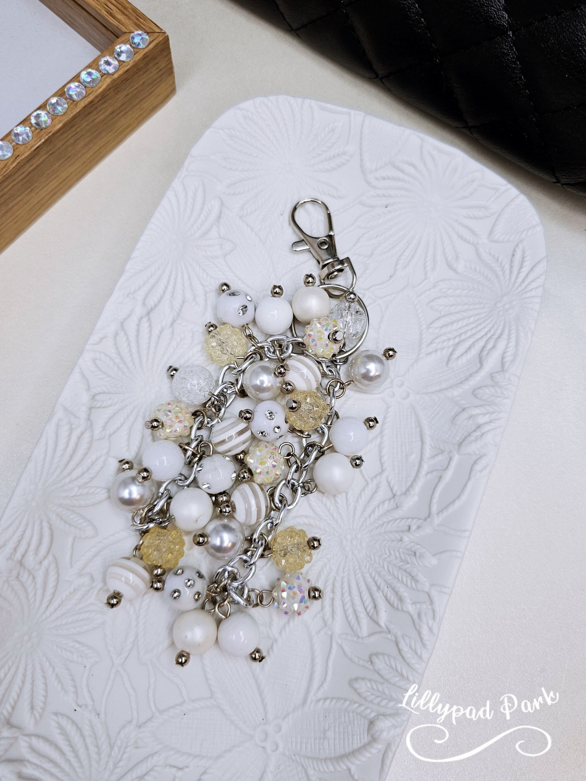 White and Pearls Purse charm, Purse Charm, Bag Charm, Purse accessory, Beaded accessory, Sparkly Keychain