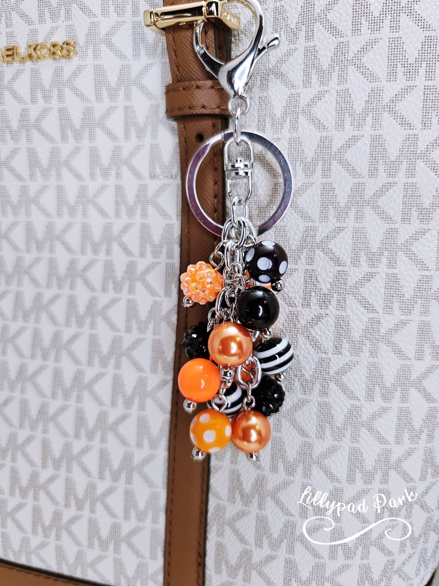 Orange and Black Mini Purse charm, Bag Charm, Purse accessory, Beaded accessory, Halloween Bling, Sparkly Keychain