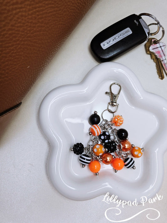 Orange and Black Mini Purse charm, Bag Charm, Purse accessory, Beaded accessory, Halloween Bling, Sparkly Keychain