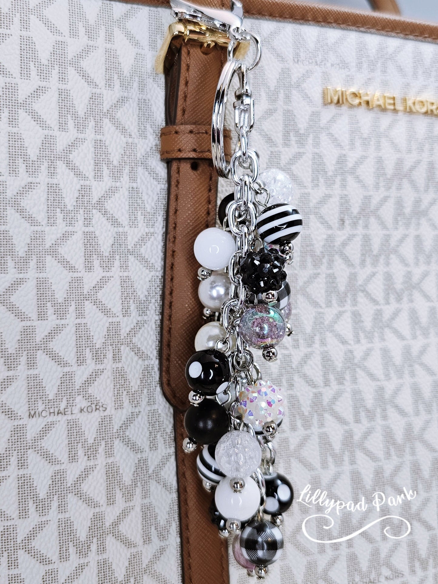 Buffalo Plaid Black and White Purse charm, Purse Charm Bag Charm, Purse accessory, Beaded accessory, Zipper Charm