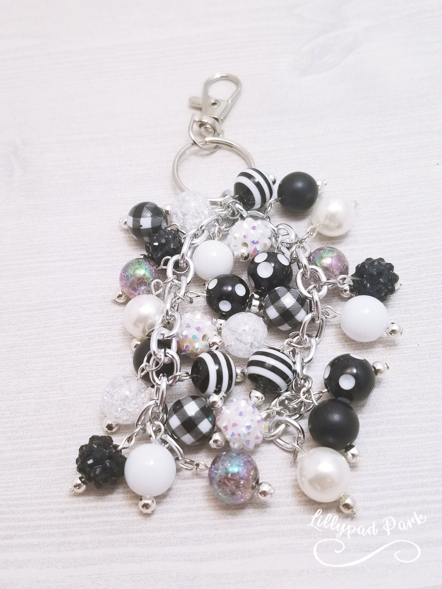 Buffalo Plaid Black and White Purse charm, Purse Charm Bag Charm, Purse accessory, Beaded accessory, Zipper Charm