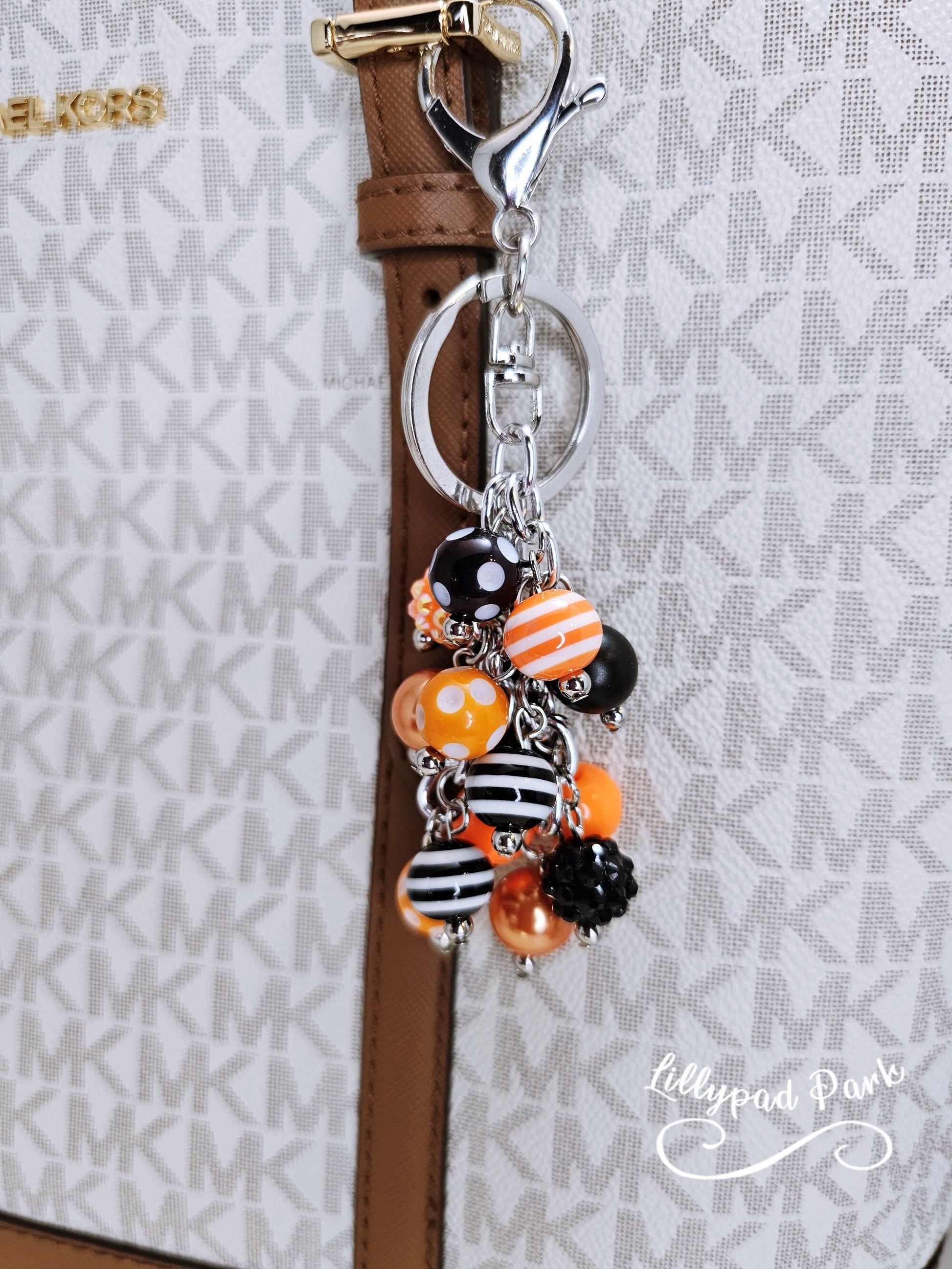 Orange and Black Mini Purse charm, Bag Charm, Purse accessory, Beaded accessory, Halloween Bling, Sparkly Keychain